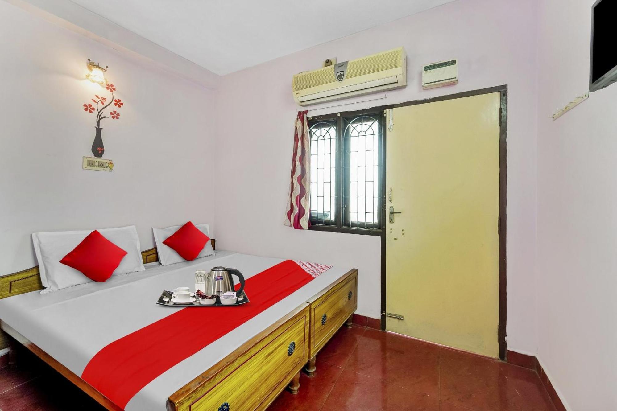 Hotel O Arunachala Guest House Near Pvr Spi Palazzo Chennai Esterno foto